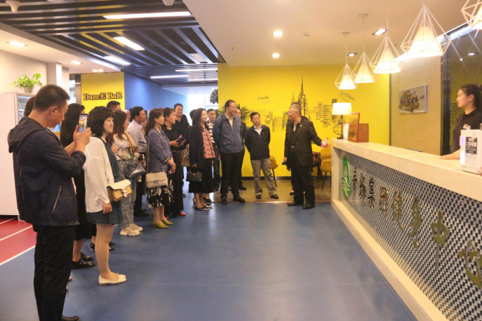 書香青海、悅享青物