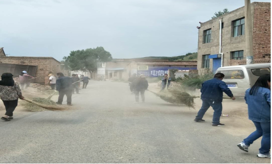 以&ldquo;慶七一&rdquo;為載體，物產(chǎn)工投公司黨委將&ldquo;黨的建設(shè)重點(diǎn)強(qiáng)化年&rdquo;活動(dòng)向基層延伸