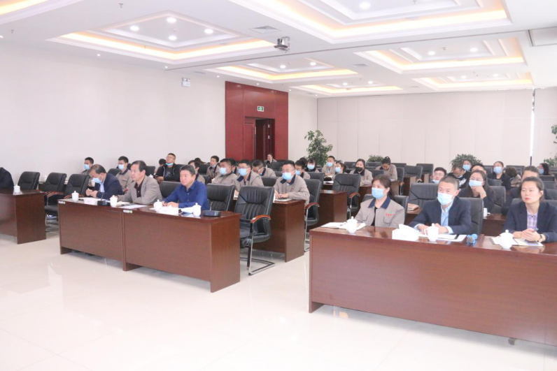 重學(xué)習(xí)、強隊伍、促發(fā)展――朝物開投公司舉辦網(wǎng)絡(luò)貨運知識培訓(xùn)講座