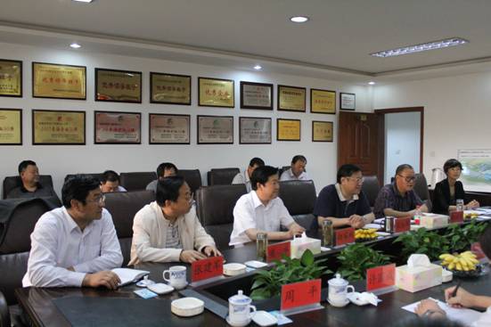 省委常委、副省長(zhǎng)駱玉林實(shí)地考察物產(chǎn)集團(tuán)&ldquo;雙百&rdquo;行動(dòng)重點(diǎn)項(xiàng)目